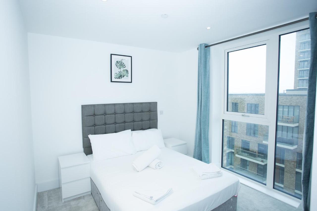 לונדון High View Two Bedroom Apartment In Woolwich מראה חיצוני תמונה