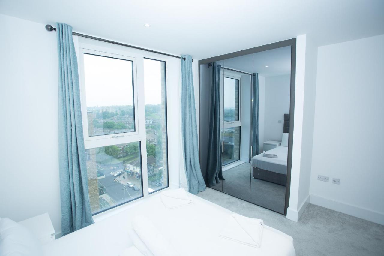 לונדון High View Two Bedroom Apartment In Woolwich מראה חיצוני תמונה