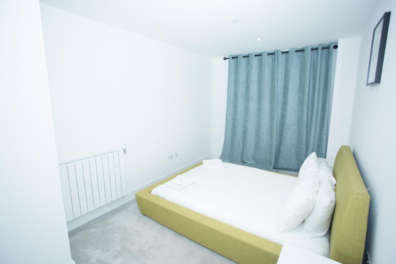 לונדון High View Two Bedroom Apartment In Woolwich מראה חיצוני תמונה